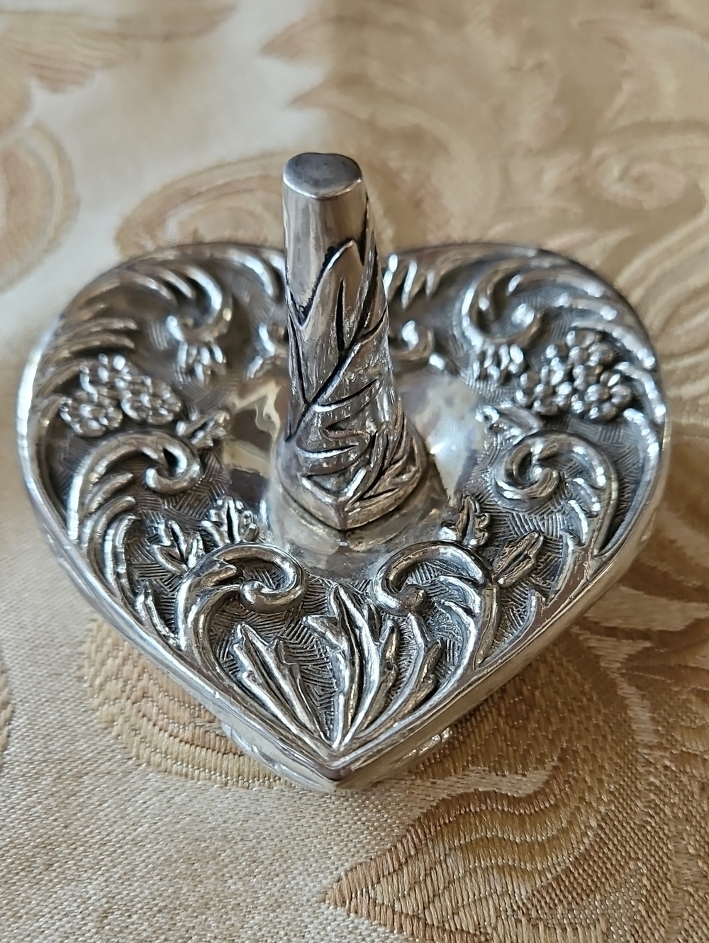 Vintage 1992 Godinger Silver Plated Heart Ring Holder - Ornate Floral